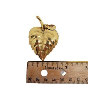 Vintage Avon Gold-tone Leaf Brooch Perfume Scent Holder Pin Clasp Aromatherapy